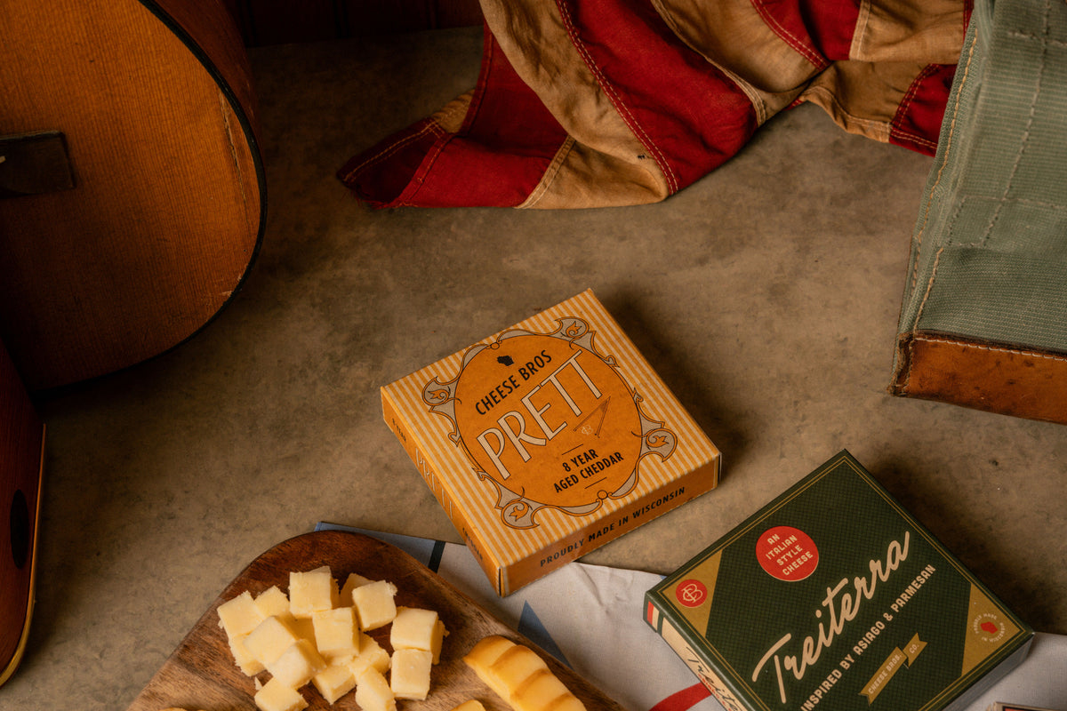 Retro Americana Cheese Gift Tin (+ Bonus 20-Year-Aged Cheddar)