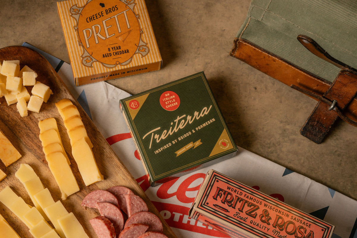 Retro Americana Cheese Gift Tin (+ Bonus 20-Year-Aged Cheddar)