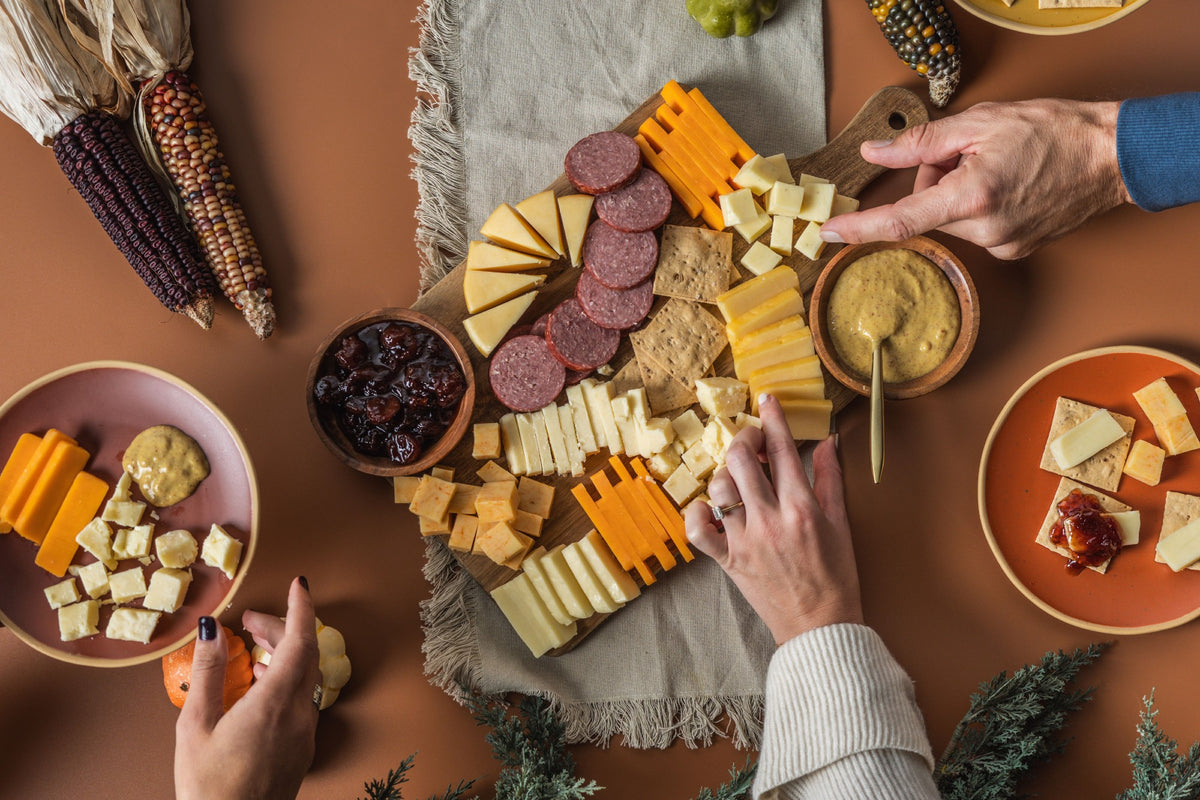 Deluxe &quot;Thankful for Cheese&quot; Holiday Gift Pack